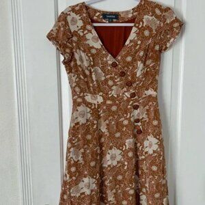Sweet Modcloth Floral Sleeveless Lined Dress with offset buttons, size 4X
